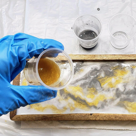 resin pouring class team building