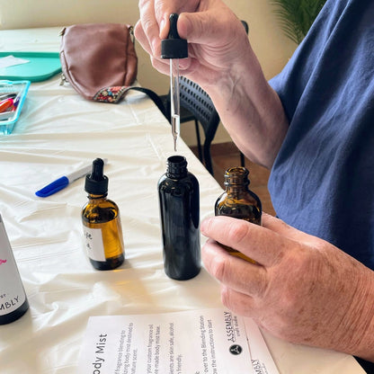 Custom fragrance blending body mist 