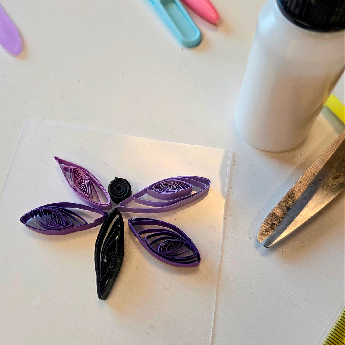 paper quilled dragonfly 