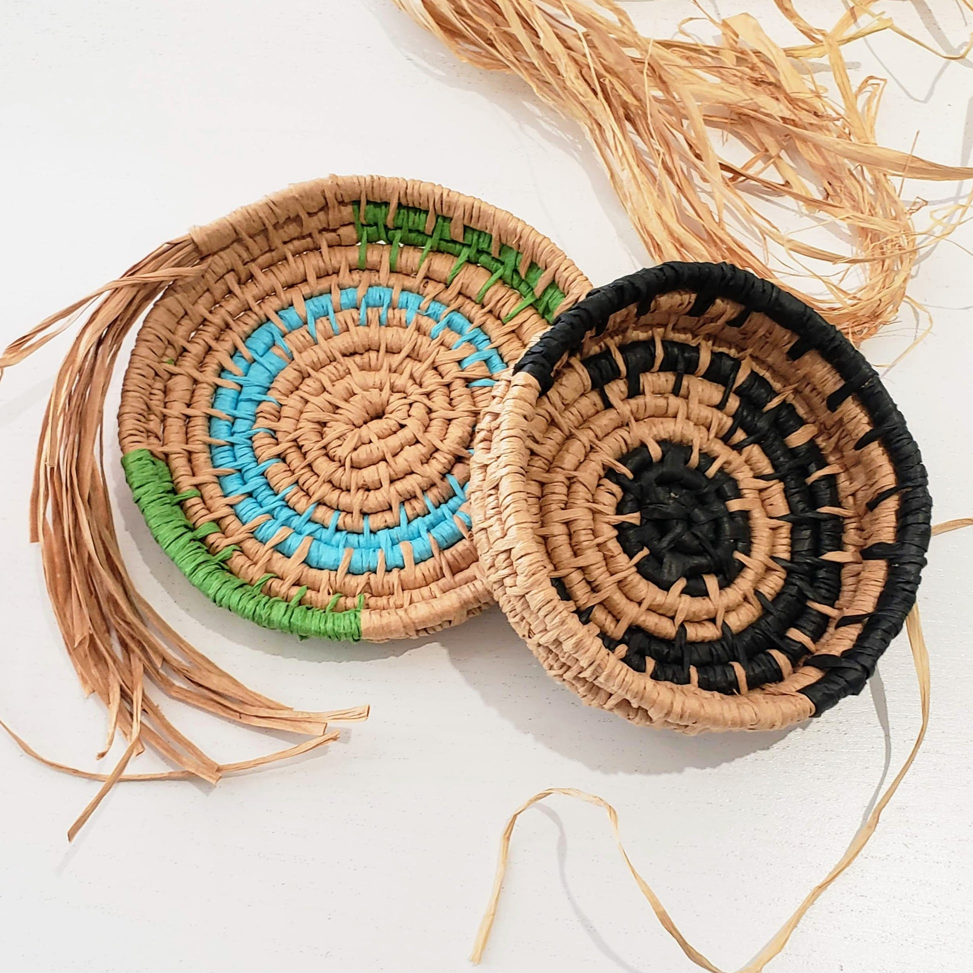 Raffia Basket Making DIY