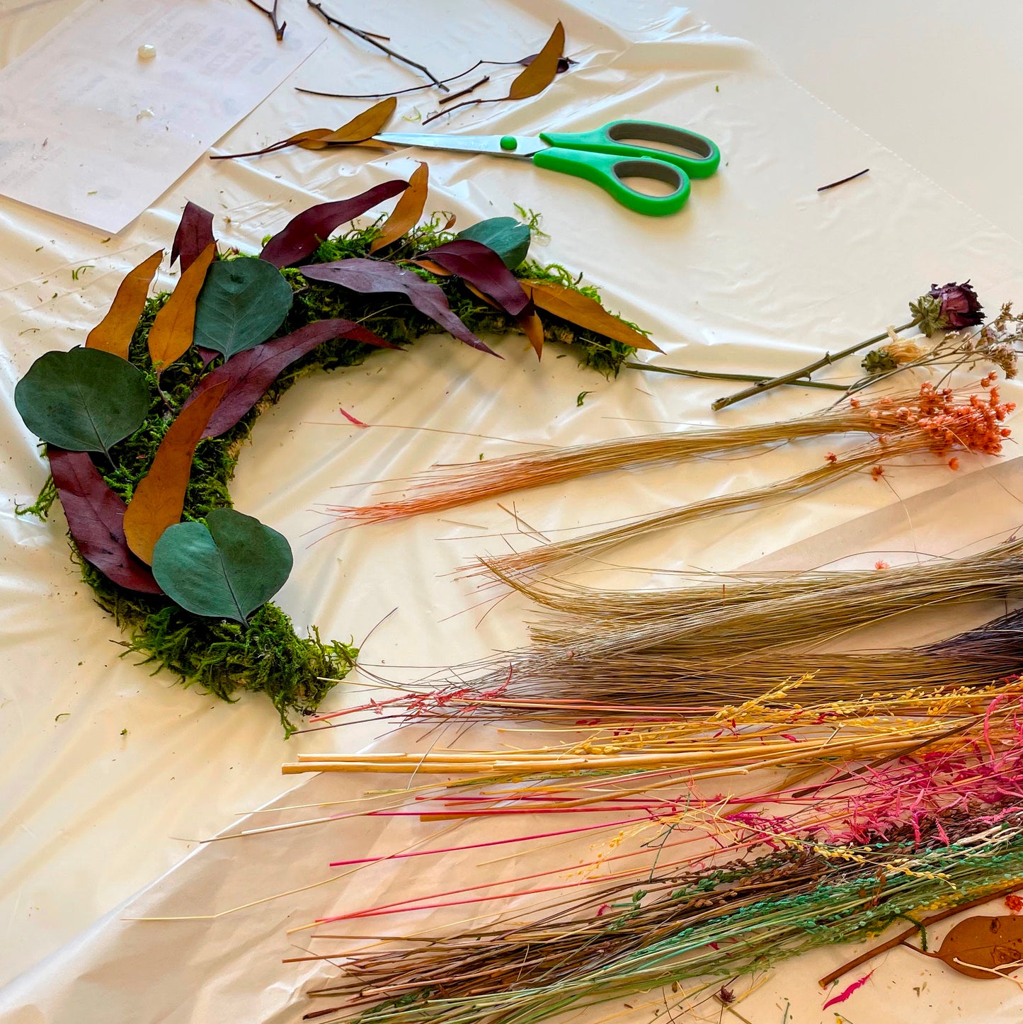 Dried Floral Moon Wreath Workshop