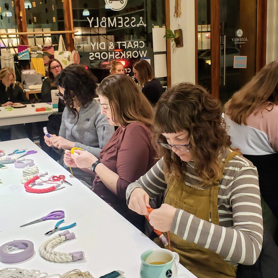 yarn craft art workshop 