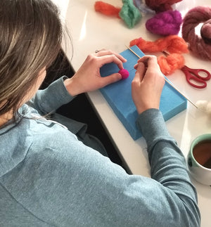 [Online] Intro to Needle Felting Class: Heart Garland