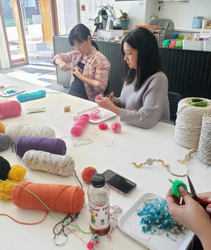 yarn crafts fiber art workshop pom pom tassel making